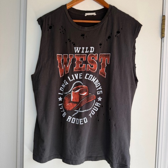 Wild West Cowboy Graphic Sleeveless Tank Top Distressed Rodeo Tour Tee - Picture 1 of 8
